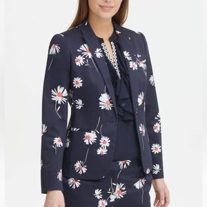 🔥🌸 Tommy Hilfiger Womens Navy Floral Blazer Jacket Size: 6🔥🌸